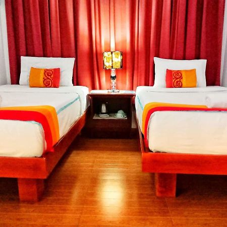 Discover Boracay Hotel Kalibo Extérieur photo