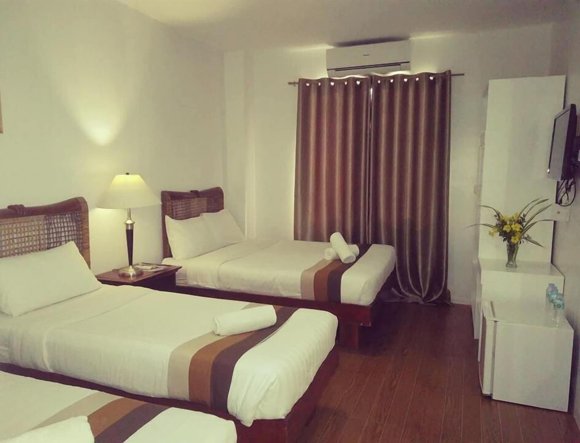 Discover Boracay Hotel Kalibo Extérieur photo