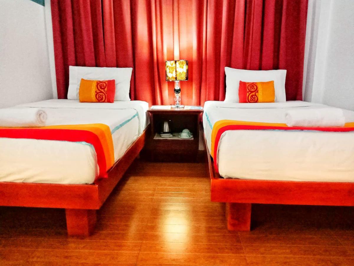Discover Boracay Hotel Kalibo Extérieur photo